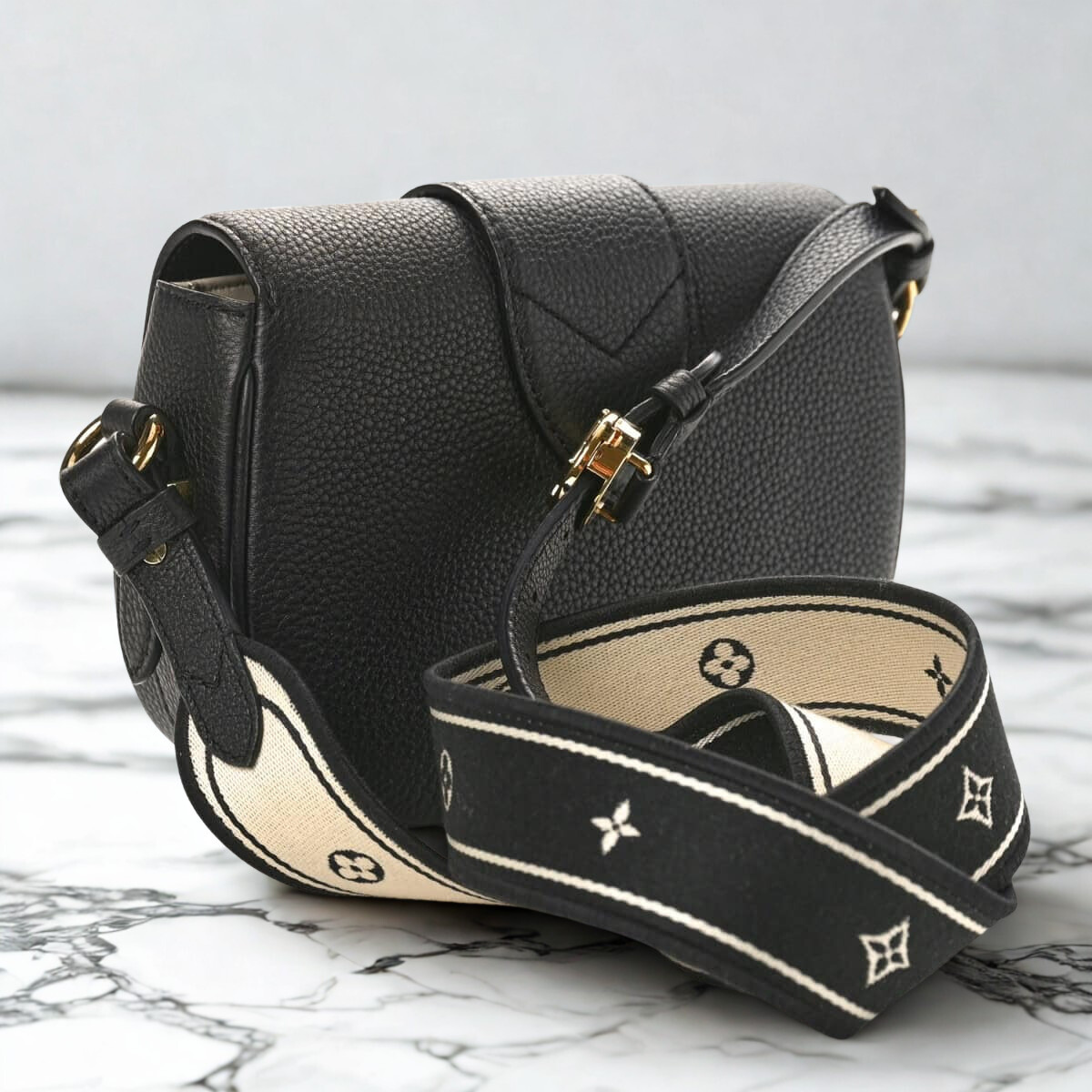 BG LV BAG